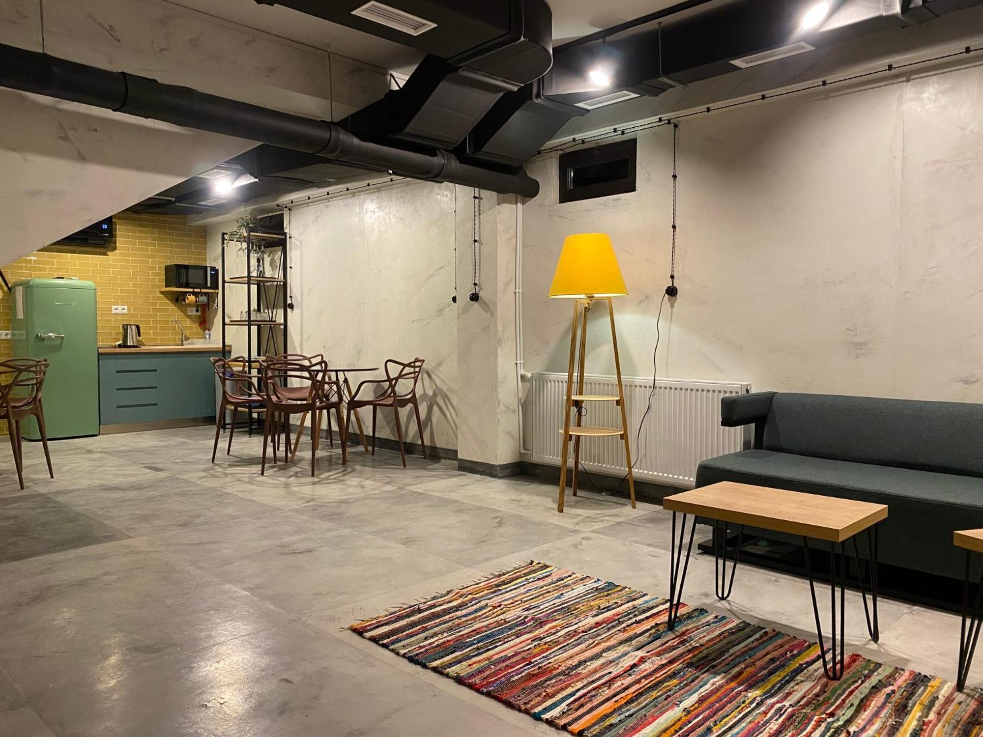 Dorm Kutaisi Hostel Εξωτερικό φωτογραφία